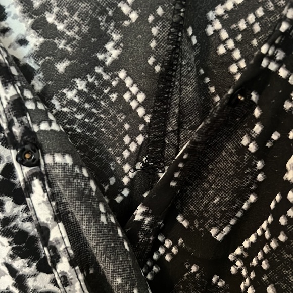 RD Style Snakeskin Romper - Picture 6 of 7